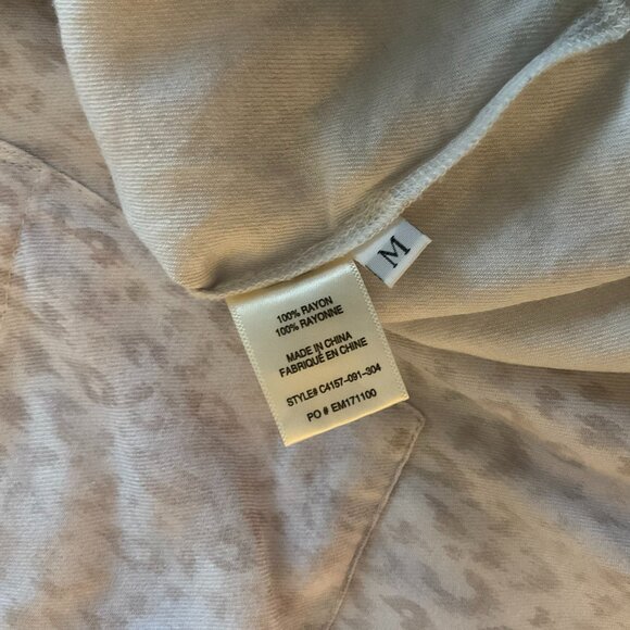 Jungle prints bundle 2 blouses!! - Picture 7 of 7